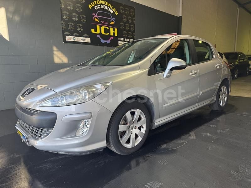 Gris / plata Usado 2010 Peugeot 308 Envy Berlina | 5499 € (Precio justo) - Imagen 1/4