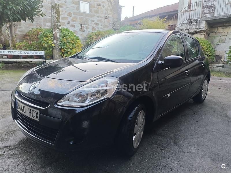 Usado Renault Clio II Business 75 CV (55 kW) 2011 Negro Berlina