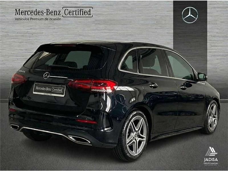 Usado Mercedes B180 136 CV (100 kW) 2022 Monovolumen