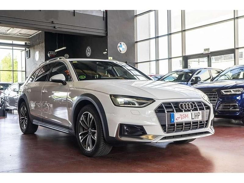 Usado Audi A4 Allroad Sport 231 CV (169 kW) 2020 Blanco Familiar