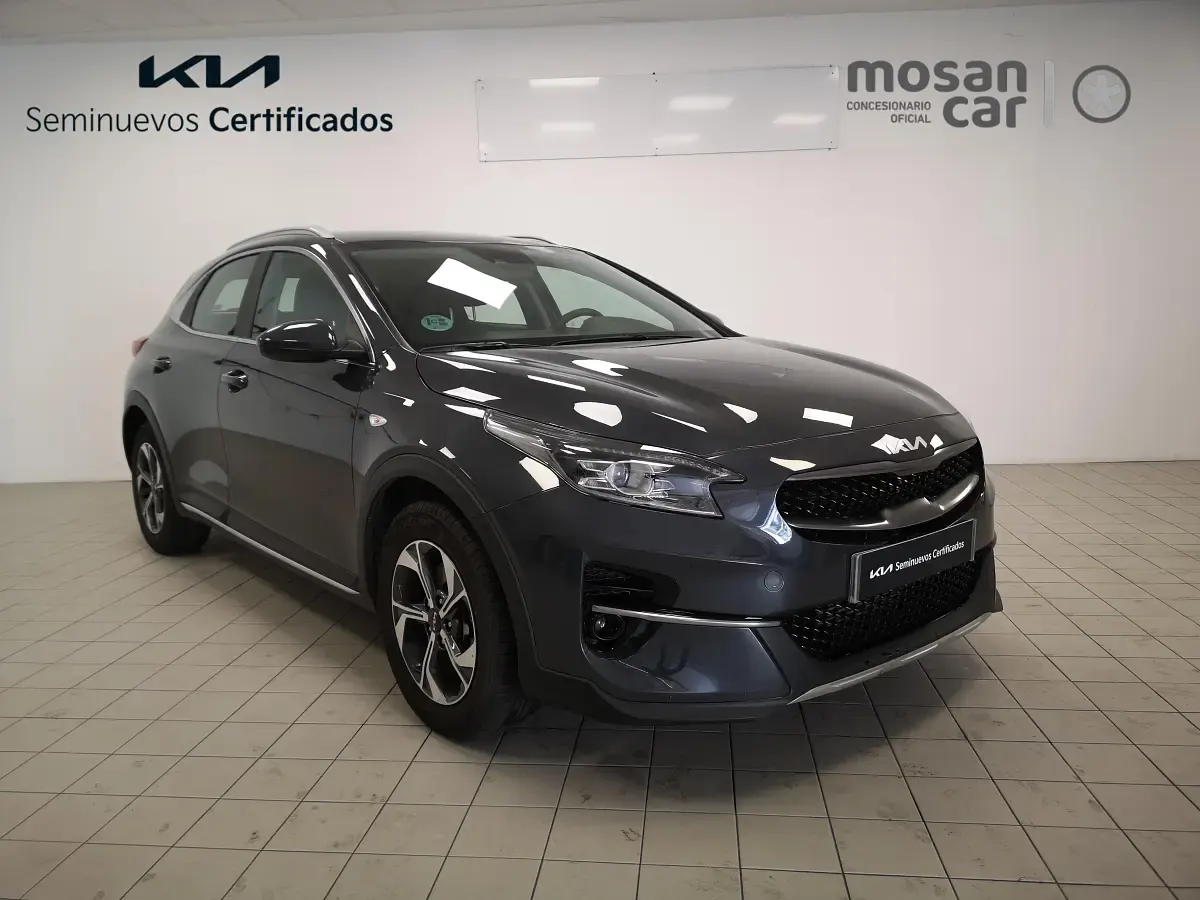 Nuevo Kia XCeed 115 CV (84 kW) 2026 Dark penta metal SUV