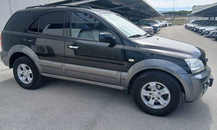Usado Kia Sorento Active 140 CV (102 kW) 2005 Negro SUV