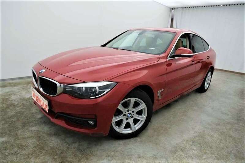 Rojo Usado 2016 BMW 318 Gran Turismo Berlina | 12.290 € (Precio justo) - Imagen 1/4