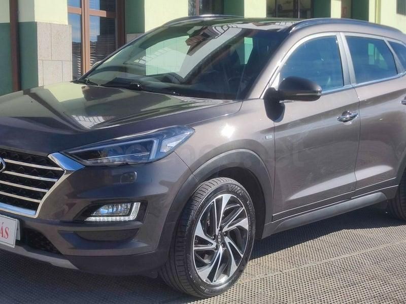 Usado Hyundai Tucson Style 185 CV (136 kW) 2019 Gris / plata SUV