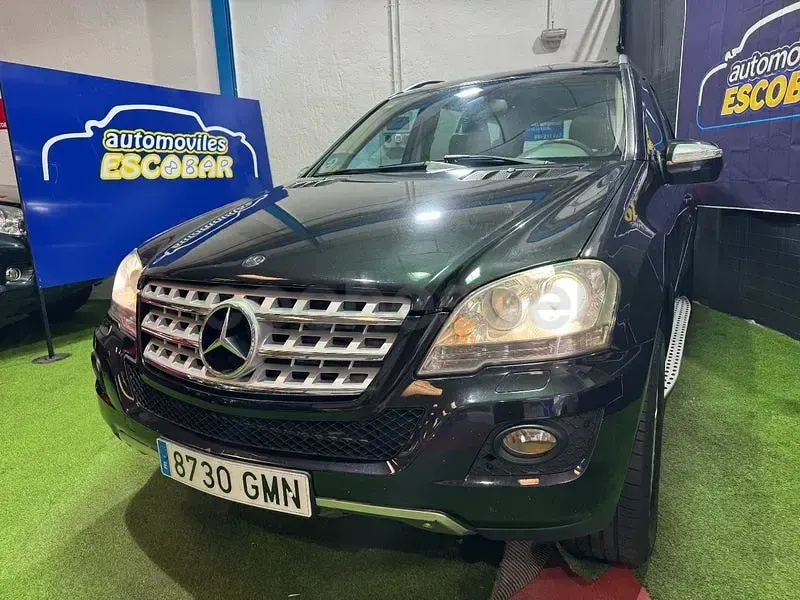 Usado Mercedes ML280 190 CV (139 kW) 2009 Negro SUV