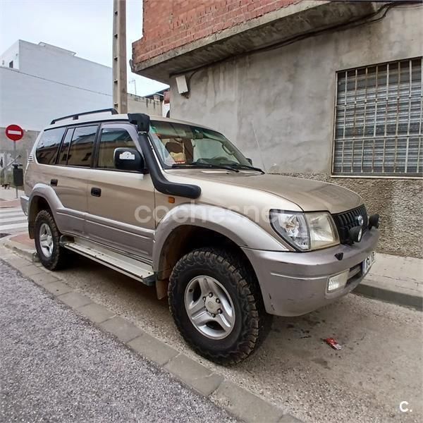 Beige Usado 2001 Toyota Land Cruiser SUV | 14.500 € (Precio justo) - Imagen 1/4