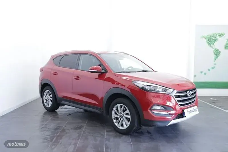 Usado Hyundai Tucson 177 CV (130 kW) 2018 Rojo SUV