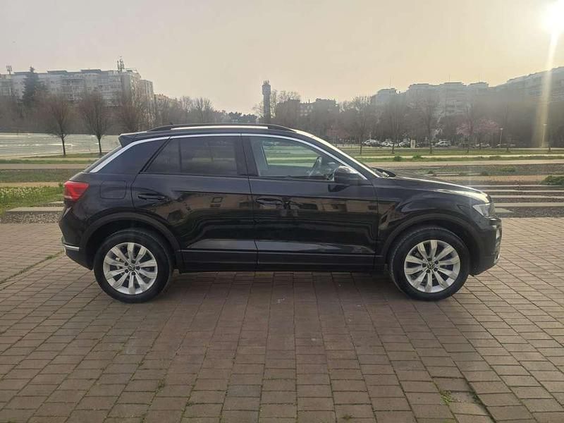 Usado VW T-Roc Advance 150 CV (110 kW) 2021 Negro SUV