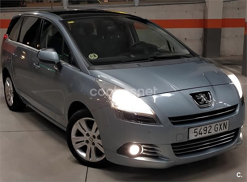 Azul Usado 2010 Peugeot 5008 Sport Monovolumen | 4350 € (Buen precio) - Imagen 1/4