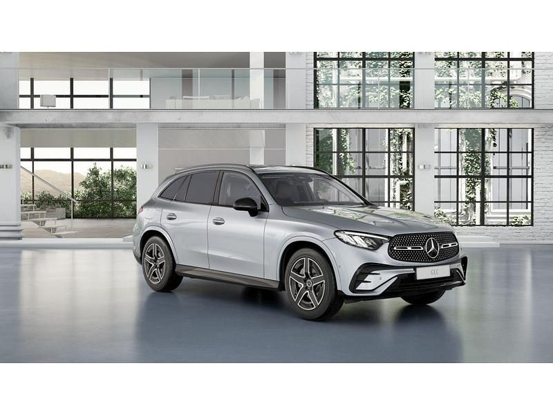Usado Mercedes GLC220 197 CV (144 kW) 2025 Plata SUV