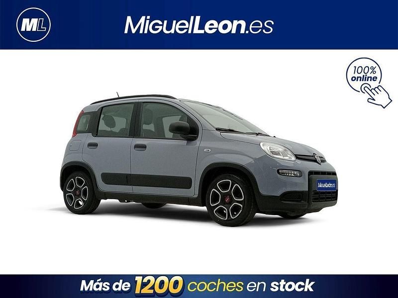 Usado Fiat Panda City Life 70 CV (51 kW) 2022 Gris / plata Utilitario