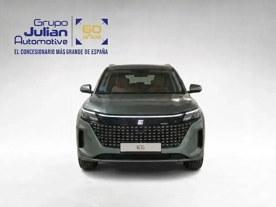 Nuevo DFSK E5 217 CV (159 kW) 2026 Verde SUV