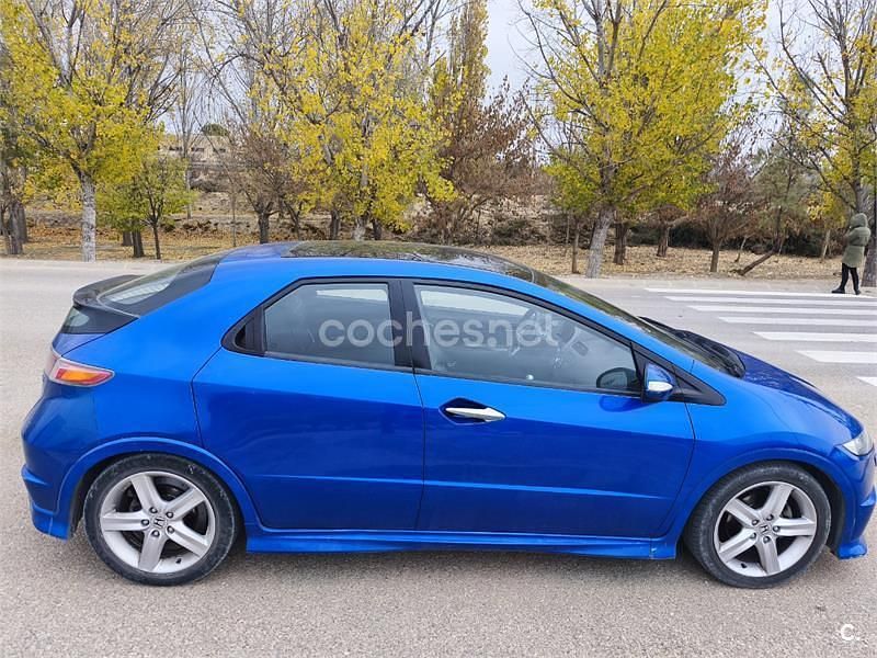 Usado Honda Civic Executive 140 CV (102 kW) 2007 Azul Berlina