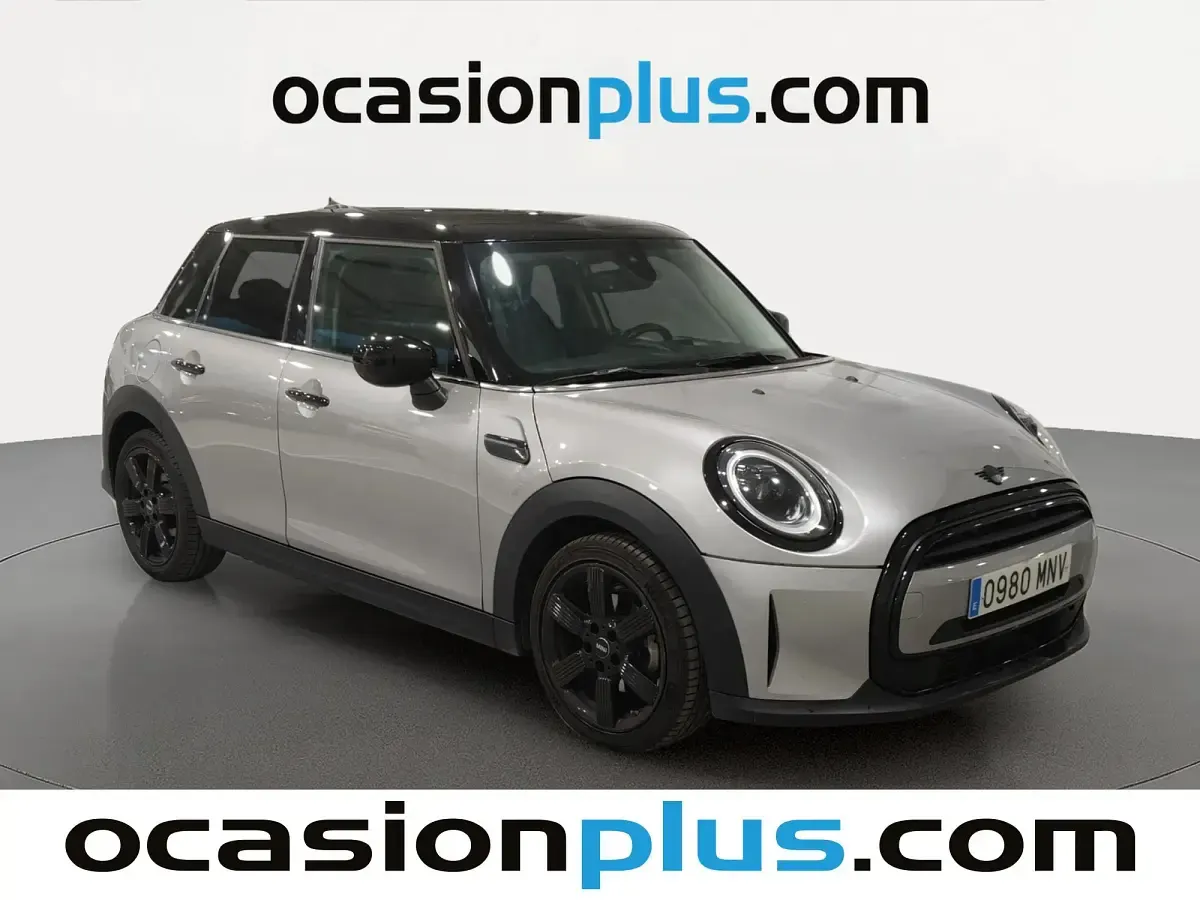 Usado Mini Cooper 136 CV (100 kW) 2024 Gris plata Utilitario