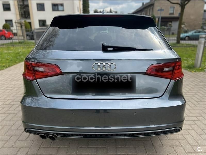 Usado Audi A3 S-Line 150 CV (110 kW) 2016 Gris / plata Berlina