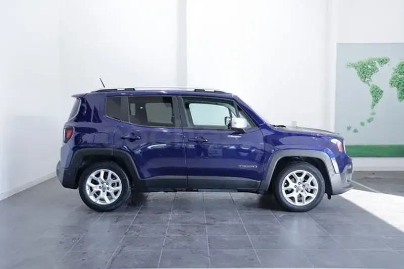 Usado Jeep Renegade Limited 120 CV (88 kW) 2017 Azul SUV