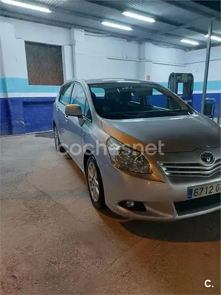 Usado Toyota Verso Advance 150 CV (110 kW) 2009 Blanco Monovolumen