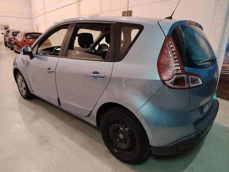 Usado Renault Scénic III Dynamique 130 CV (95 kW) 2009 Azul Monovolumen