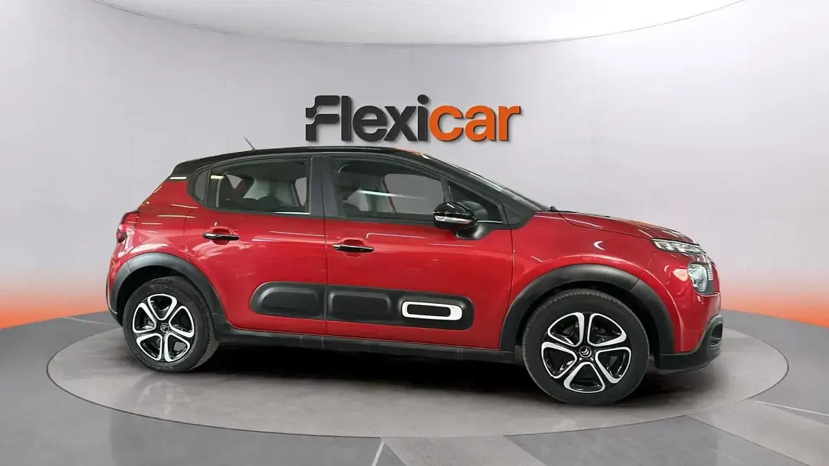 Usado Citroën C3 PureTech 83 CV (61 kW) 2022 Rojo Utilitario