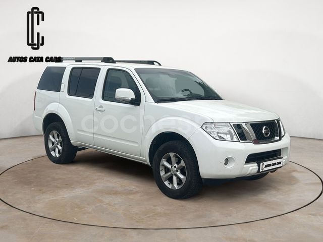 Blanco Usado 2011 Nissan Pathfinder SE SUV | 14.490 € (Precio justo) - Imagen 1/4