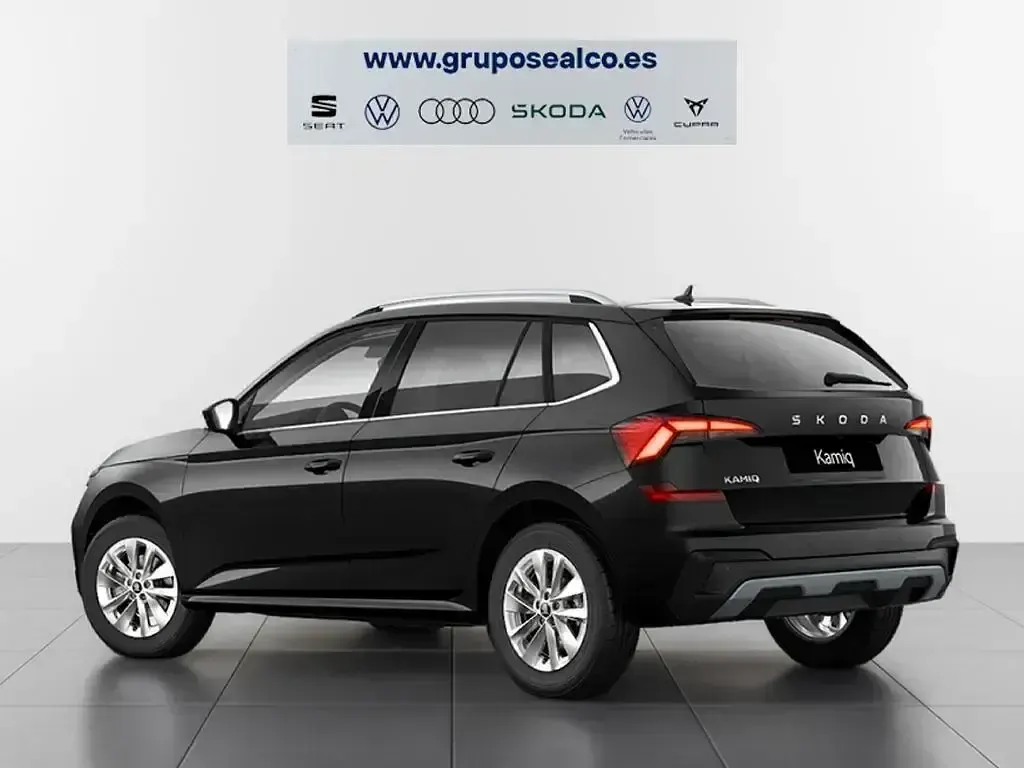 Nuevo Skoda Kamiq 95 CV (69 kW) 2026 Negro SUV