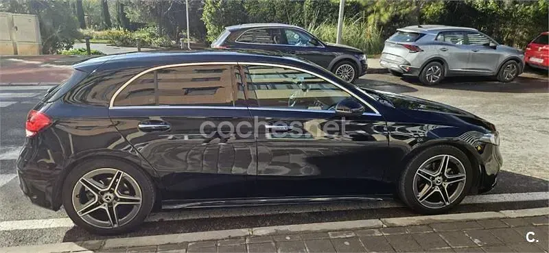 Usado Mercedes A180 109 CV (80 kW) 2019 Negro Berlina