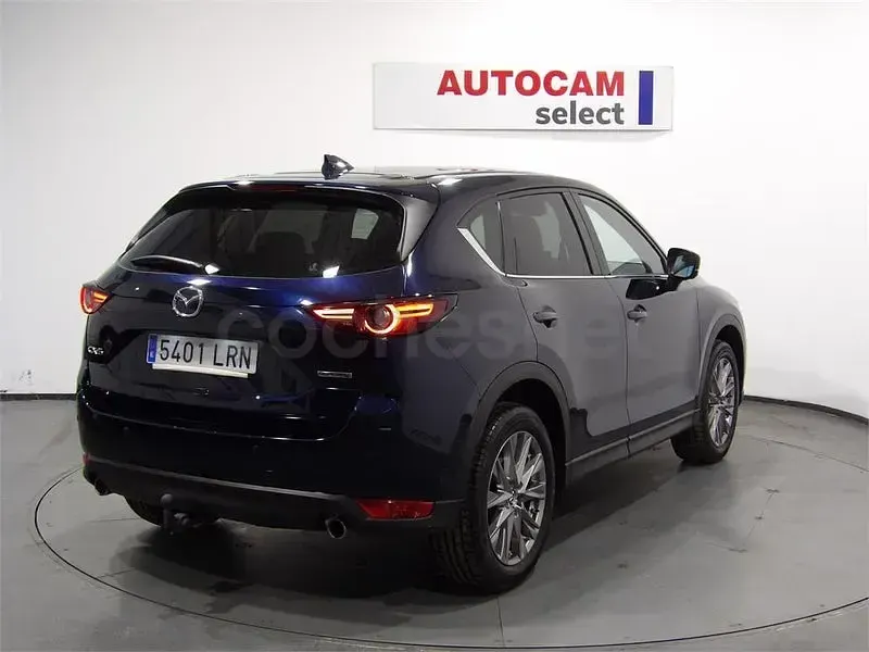 Usado Mazda CX-5 Signature 194 CV (142 kW) 2021 Azul SUV