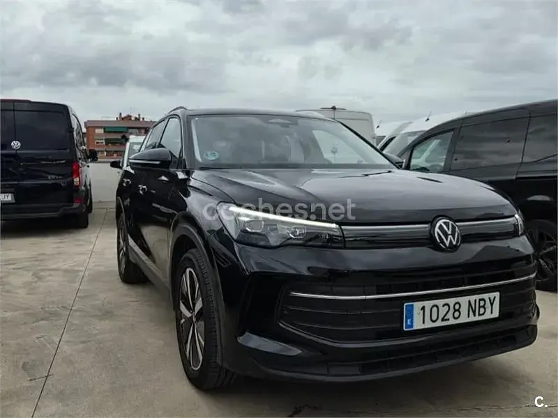 Usado VW Tiguan 150 CV (110 kW) 2025 Negro SUV