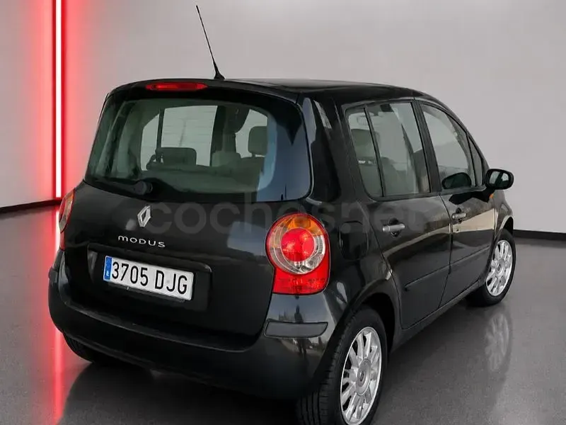 Usado Renault Modus Dynamique 98 CV (72 kW) 2005 Negro Monovolumen