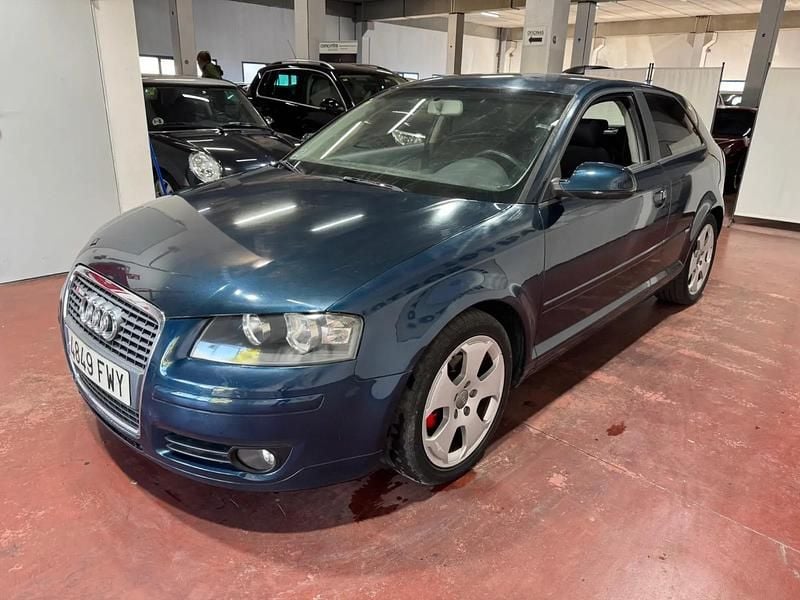 Käytetty Audi A3 Ambition 140 HP (102 kW) 2007 Sininen Viistoperä