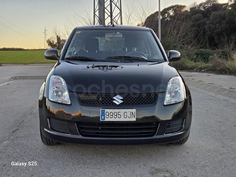 Usado Suzuki Swift GL 75 CV (55 kW) 2008 Negro Utilitario
