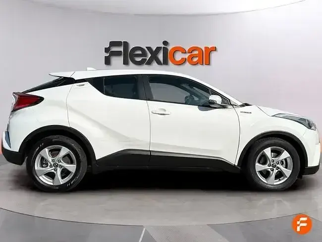 Usado Toyota C-HR Active 122 CV (89 kW) 2019 Blanco SUV