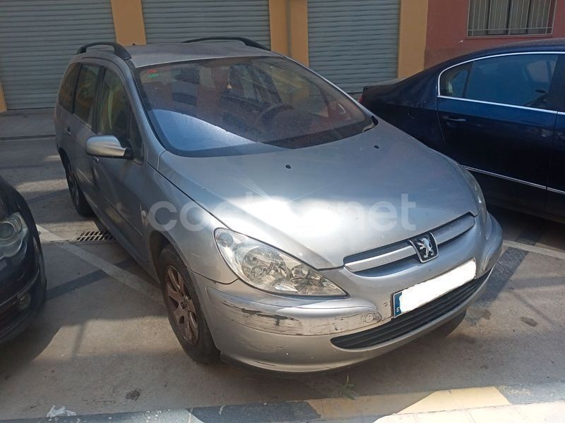 Gris / plata Usado 2002 Peugeot 307 Familiar | 3500 € (Caro) - Imagen 1/4
