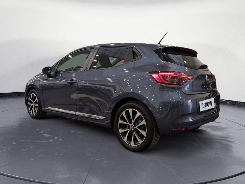 Usado Renault Clio V Intens 141 CV (103 kW) 2021 Gris Berlina