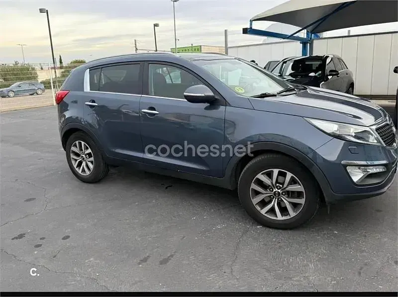 Usado Kia Sportage 115 CV (84 kW) 2014 Negro SUV