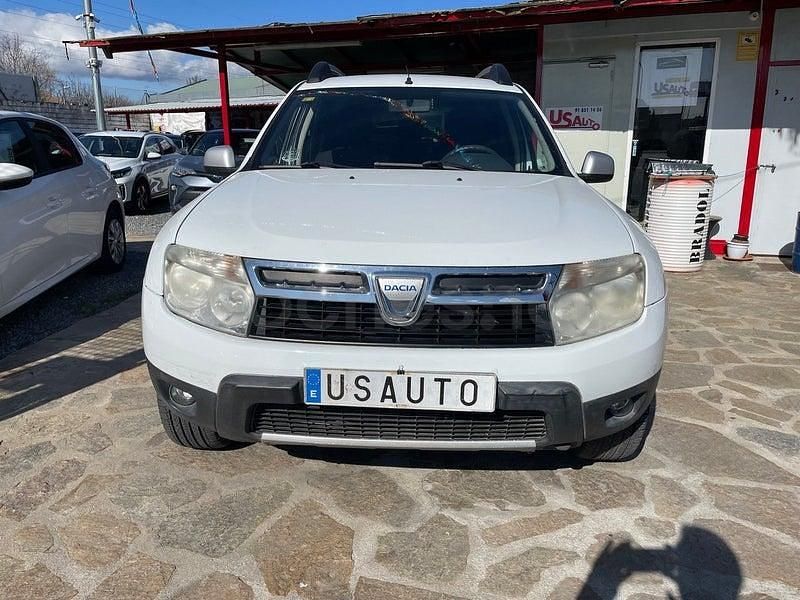 Usado Dacia Duster Ambiance 90 CV (66 kW) 2011 Blanco SUV