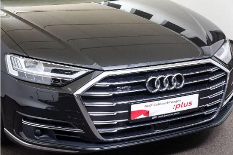 Usado Audi A8 286 CV (210 kW) 2019 Negro metalizado Berlina