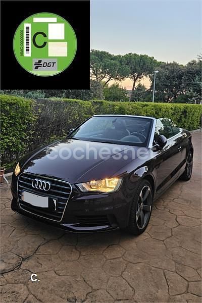 Usado Audi A3 Cabriolet Ambition 150 CV (110 kW) 2014 Granate Descapotable