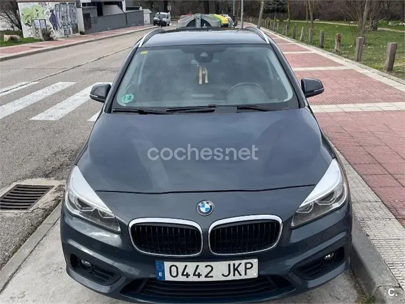 Usado BMW 218 150 CV (110 kW) 2015 Azul Familiar