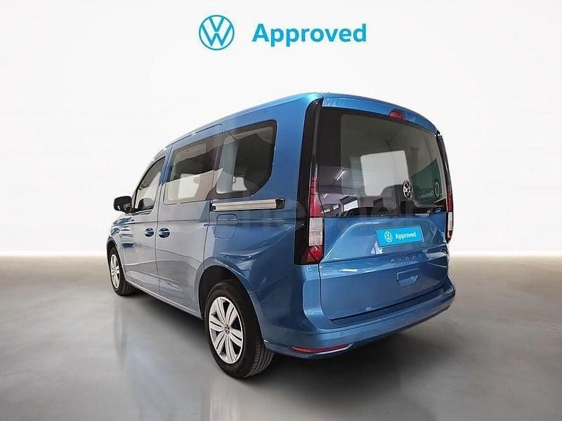 Usado VW Caddy 102 CV (75 kW) 2025 Azul Monovolumen