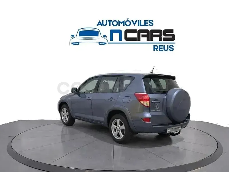 Usado Toyota RAV4 Premium 177 CV (130 kW) 2007 Azul SUV