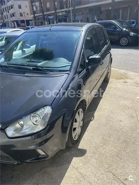 Usado Ford C-MAX Trend 115 CV (84 kW) 2007 Gris / plata Monovolumen