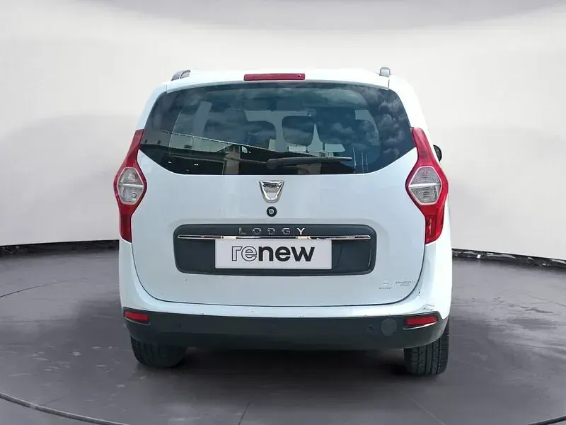 Usado Dacia Lodgy Lauréate 107 CV (78 kW) 2018 Blanco Monovolumen