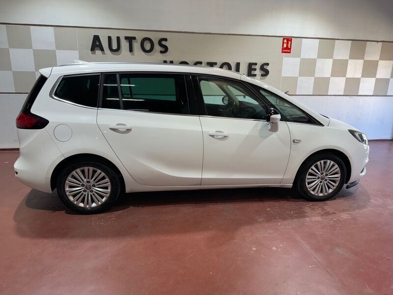 Usado Opel Zafira Excellence 170 CV (125 kW) 2016 Blanco Monovolumen