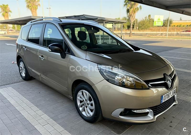 Marrón Usado 2015 Renault Grand Scénic III LIMITED Monovolumen | 8500 € (Buen precio) - Imagen 1/4