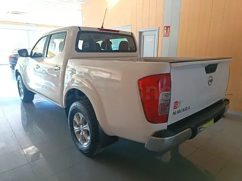 Begagnad Nissan Navara 160 HK (117 kW) 2018 Vit Pickup