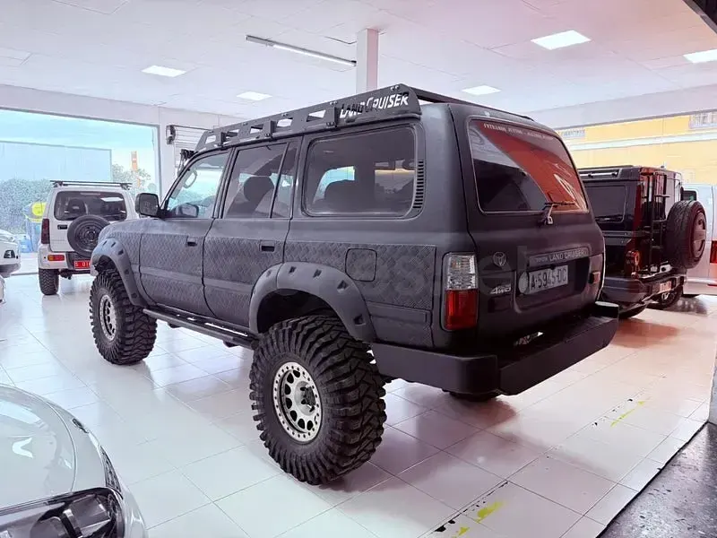 Usado Toyota Land Cruiser 72 CV (52 kW) 1991 Negro SUV
