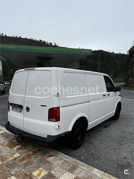 Usado VW Caravelle 150 CV (110 kW) 2021 Blanco Monovolumen