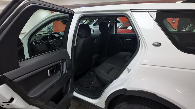 Usado Land Rover Discovery Sport Pure 150 CV (110 kW) 2020 Blanco SUV
