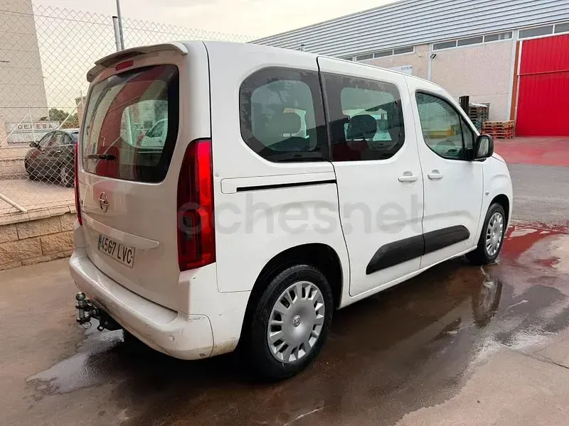 Usado Opel Combo Life Edition 102 CV (75 kW) 2021 Blanco Monovolumen
